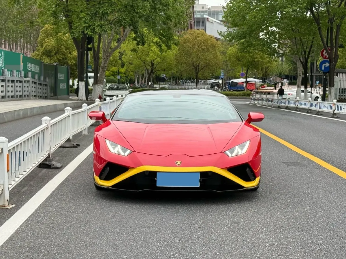 2020 Lamborghini Huracán 5.2L 611HP V10 7DCT,autocango,china used car exporter,china ev exporter,chinese used car exporter,chinese used ev exporter