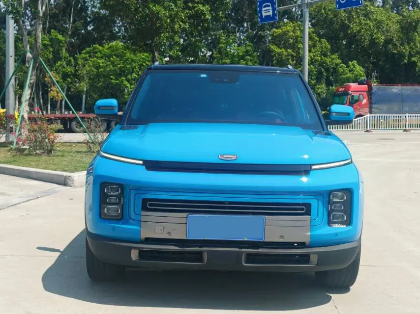 2020 Geely ICON 1.5T 177HP L3 7DCT,autocango,china used car exporter,china ev exporter,chinese used car exporter,chinese used ev exporter