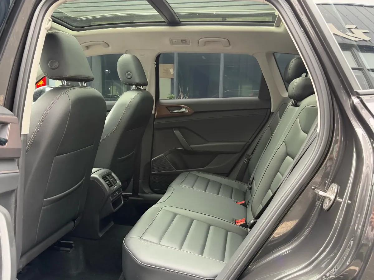 2022 Volkswagen Tharu 1.4T 150HP L4 7DCT,autocango,china used car exporter,china ev exporter,chinese used car exporter,chinese used ev exporter