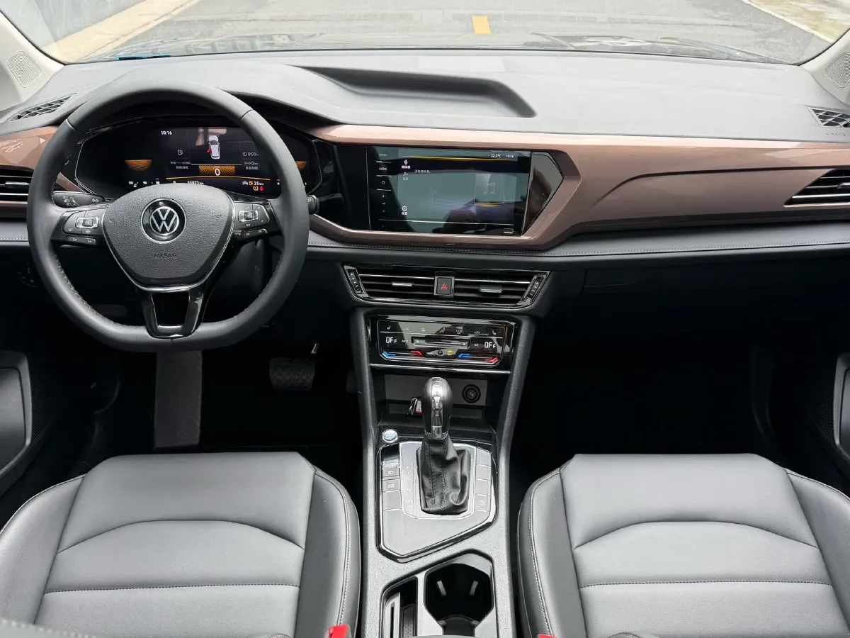 2022 Volkswagen Tharu 1.4T 150HP L4 7DCT,autocango,china used car exporter,china ev exporter,chinese used car exporter,chinese used ev exporter