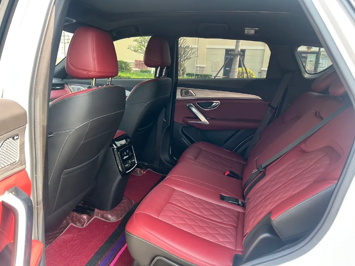 2023 Jetour X70 Plus 1.6T 197HP L4 7DCT,autocango,china used car exporter,china ev exporter,chinese used car exporter,chinese used ev exporter