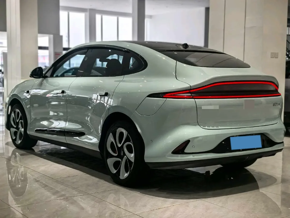 2023 IM LS6 BEV 100KWH,autocango,china used car exporter,china ev exporter,chinese used car exporter,chinese used ev exporter