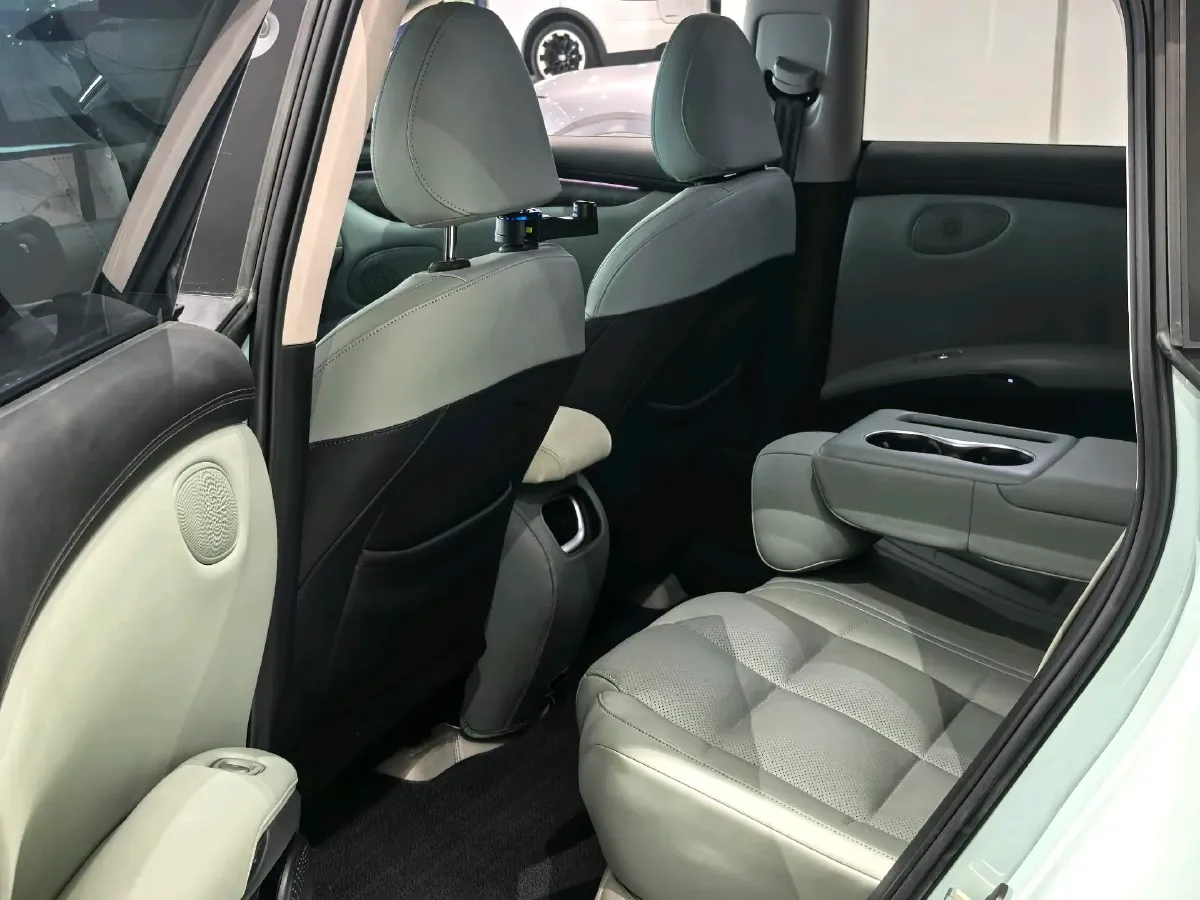 2023 IM LS6 BEV 100KWH,autocango,china used car exporter,china ev exporter,chinese used car exporter,chinese used ev exporter