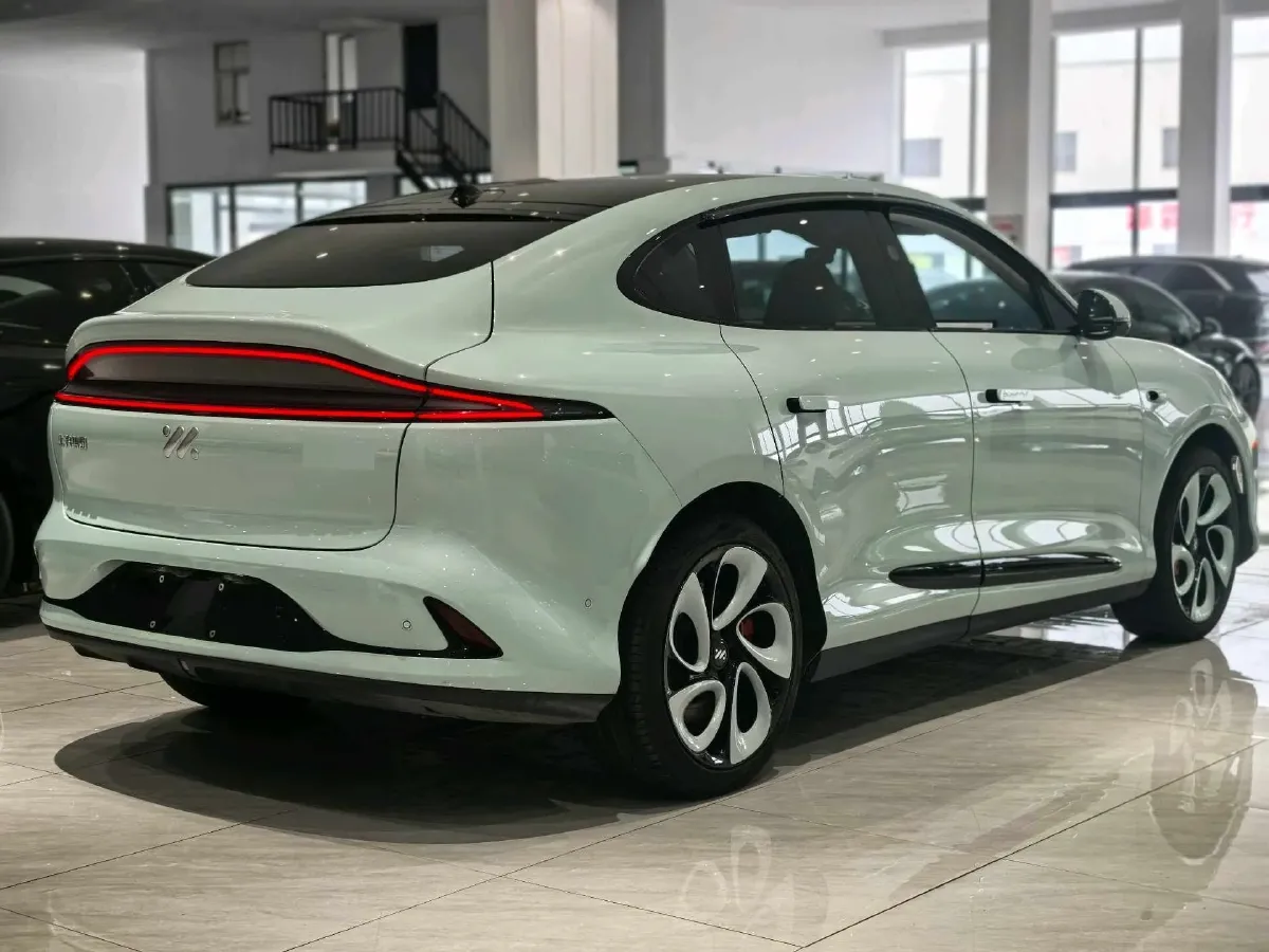 2023 IM LS6 BEV 100KWH,autocango,china used car exporter,china ev exporter,chinese used car exporter,chinese used ev exporter