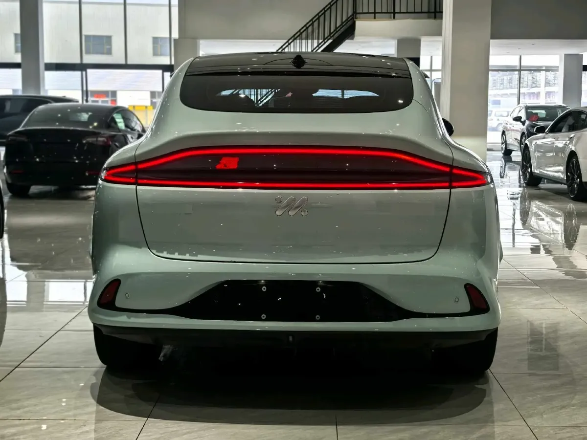 2023 IM LS6 BEV 100KWH,autocango,china used car exporter,china ev exporter,chinese used car exporter,chinese used ev exporter