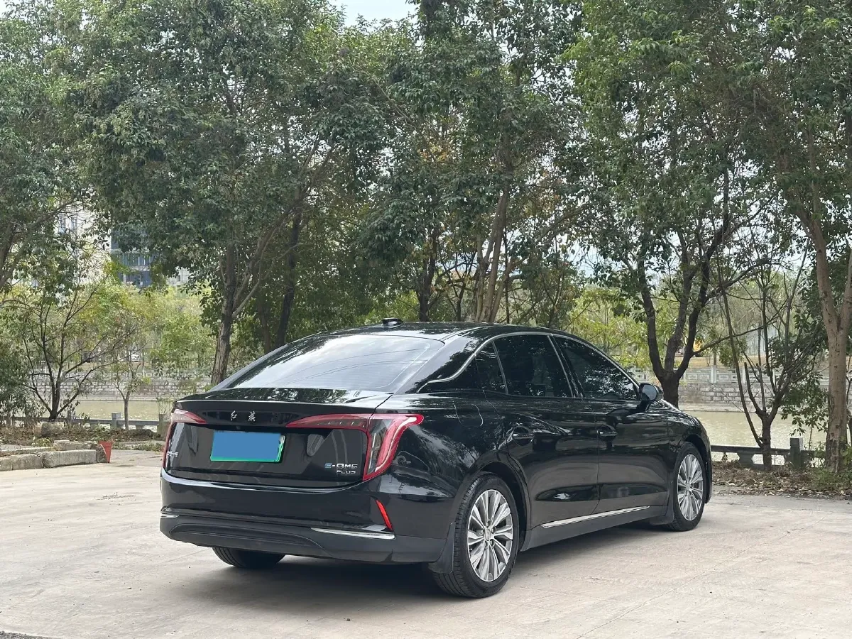 2024 HongQi E-QM5 BEV 72KWH,autocango,china used car exporter,china ev exporter,chinese used car exporter,chinese used ev exporter