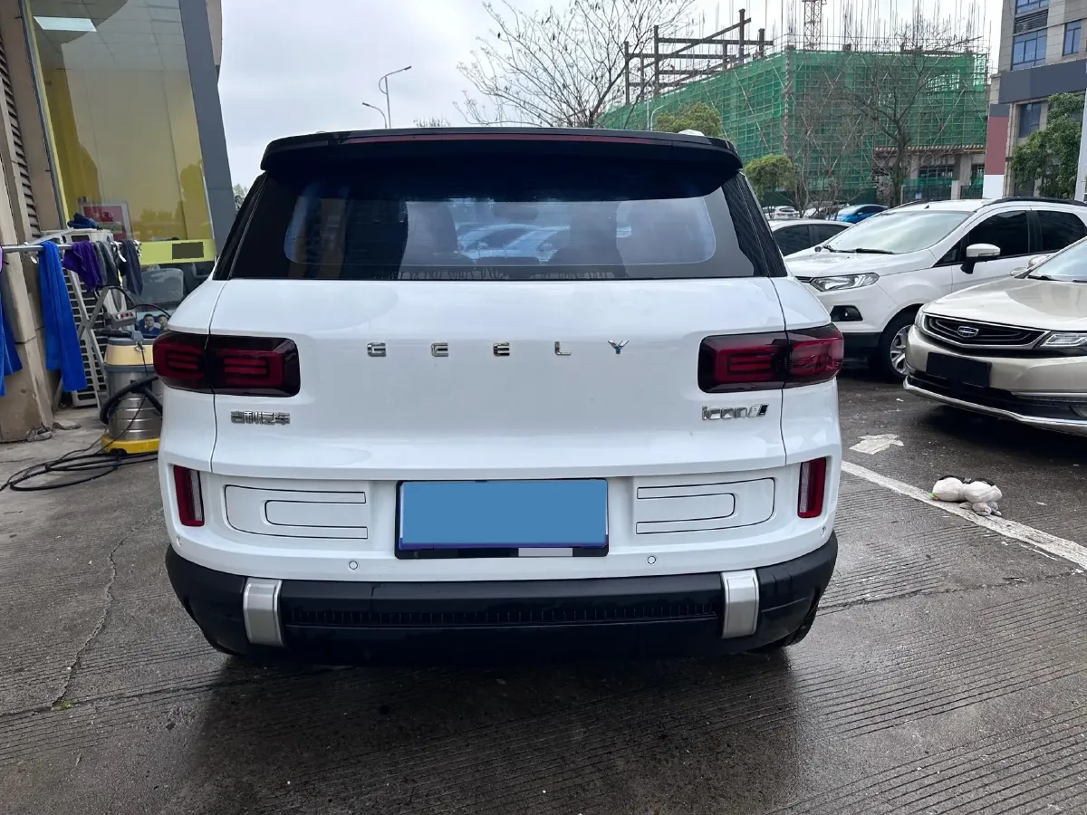 2023 Geely ICON 1.5T 181HP L4 7DCT,autocango,china used car exporter,china ev exporter,chinese used car exporter,chinese used ev exporter