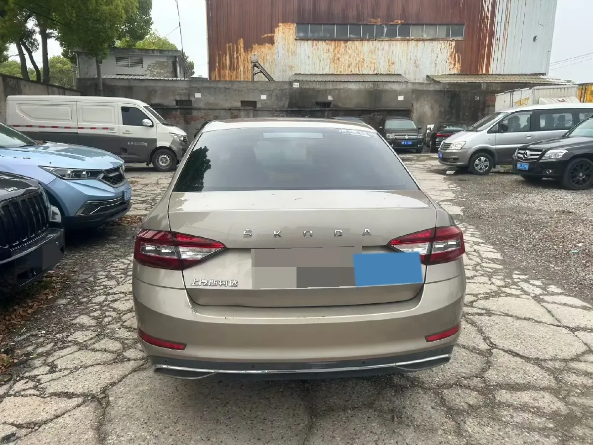 2019 Skoda Octavia 1.5L 116HP L4 6AT,autocango,china used car exporter,china ev exporter,chinese used car exporter,chinese used ev exporter