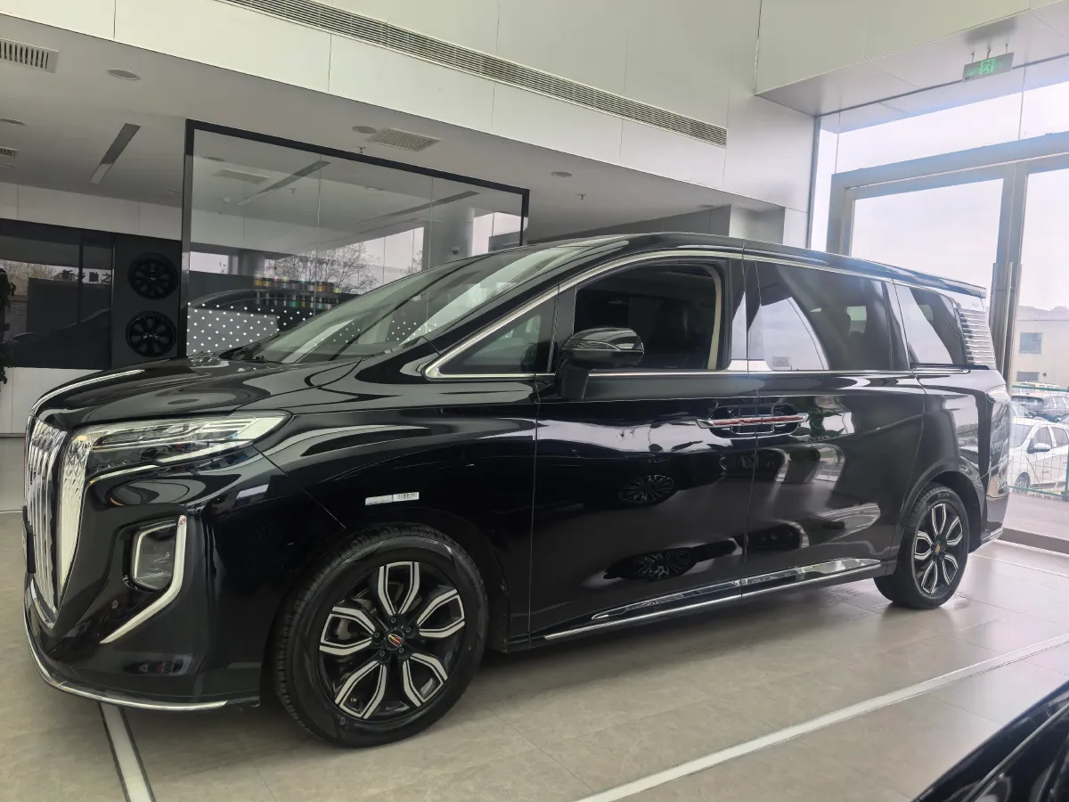 2023 HongQi HQ9 2.0T 252HP L4 8AT,autocango,china used car exporter,china ev exporter,chinese used car exporter,chinese used ev exporter