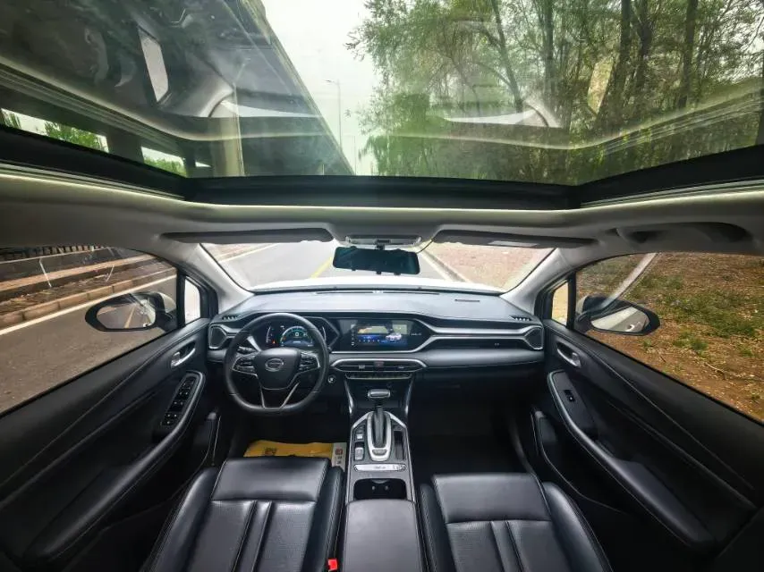 2022 GAC Trumpchi GS4 1.5T 169HP L4 6AT,autocango,china used car exporter,china ev exporter,chinese used car exporter,chinese used ev exporter