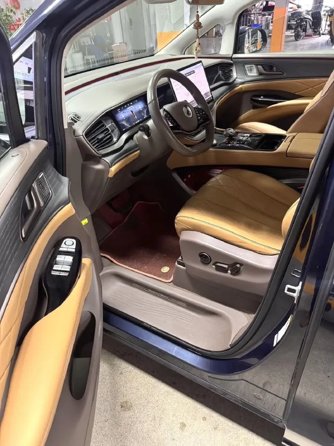 2023 Denza N8 1.5T 139HP L4 E-CVT PHEV 45.8KWH,autocango,china used car exporter,china ev exporter,chinese used car exporter,chinese used ev exporter