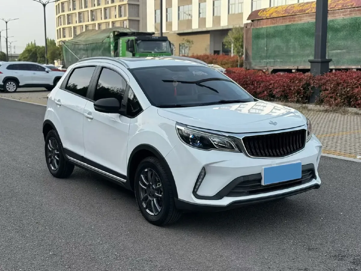 2022 Livan X3 PRO 1.5L 113HP L4 CVT,autocango,china used car exporter,china ev exporter,chinese used car exporter,chinese used ev exporter
