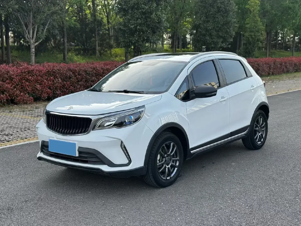 2022 Livan X3 PRO 1.5L 113HP L4 CVT,autocango,china used car exporter,china ev exporter,chinese used car exporter,chinese used ev exporter