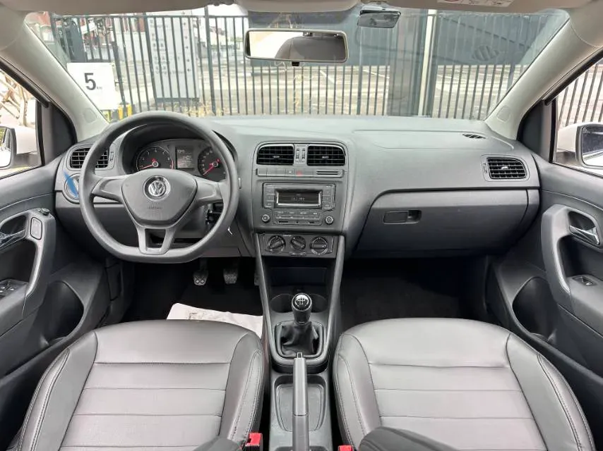 2016 Volkswagen Polo 1.4L 90HP L4 5MT,autocango,china used car exporter,china ev exporter,chinese used car exporter,chinese used ev exporter