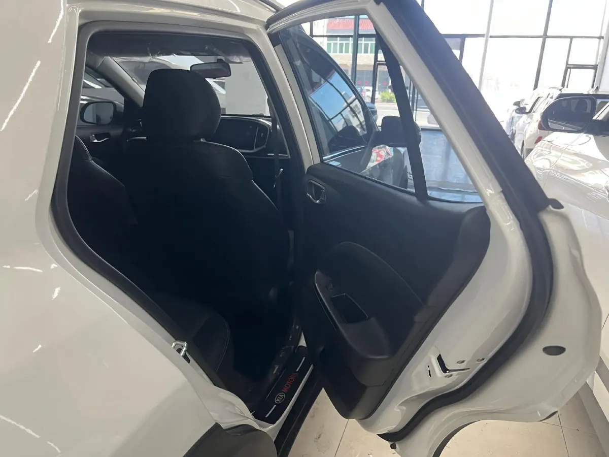 2021 Kia KX1 1.4L 100HP L4 6AT,autocango,china used car exporter,china ev exporter,chinese used car exporter,chinese used ev exporter