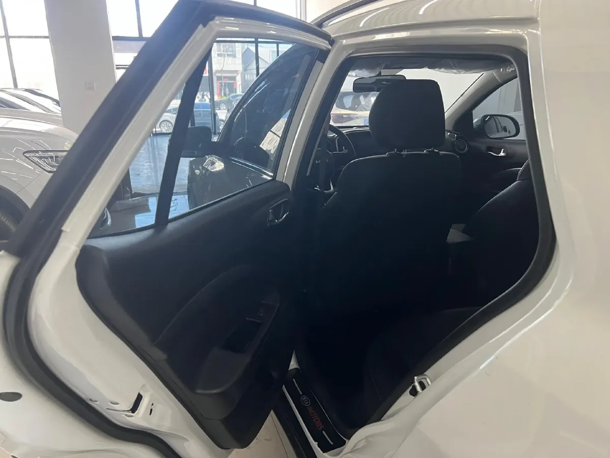 2021 Kia KX1 1.4L 100HP L4 6AT,autocango,china used car exporter,china ev exporter,chinese used car exporter,chinese used ev exporter