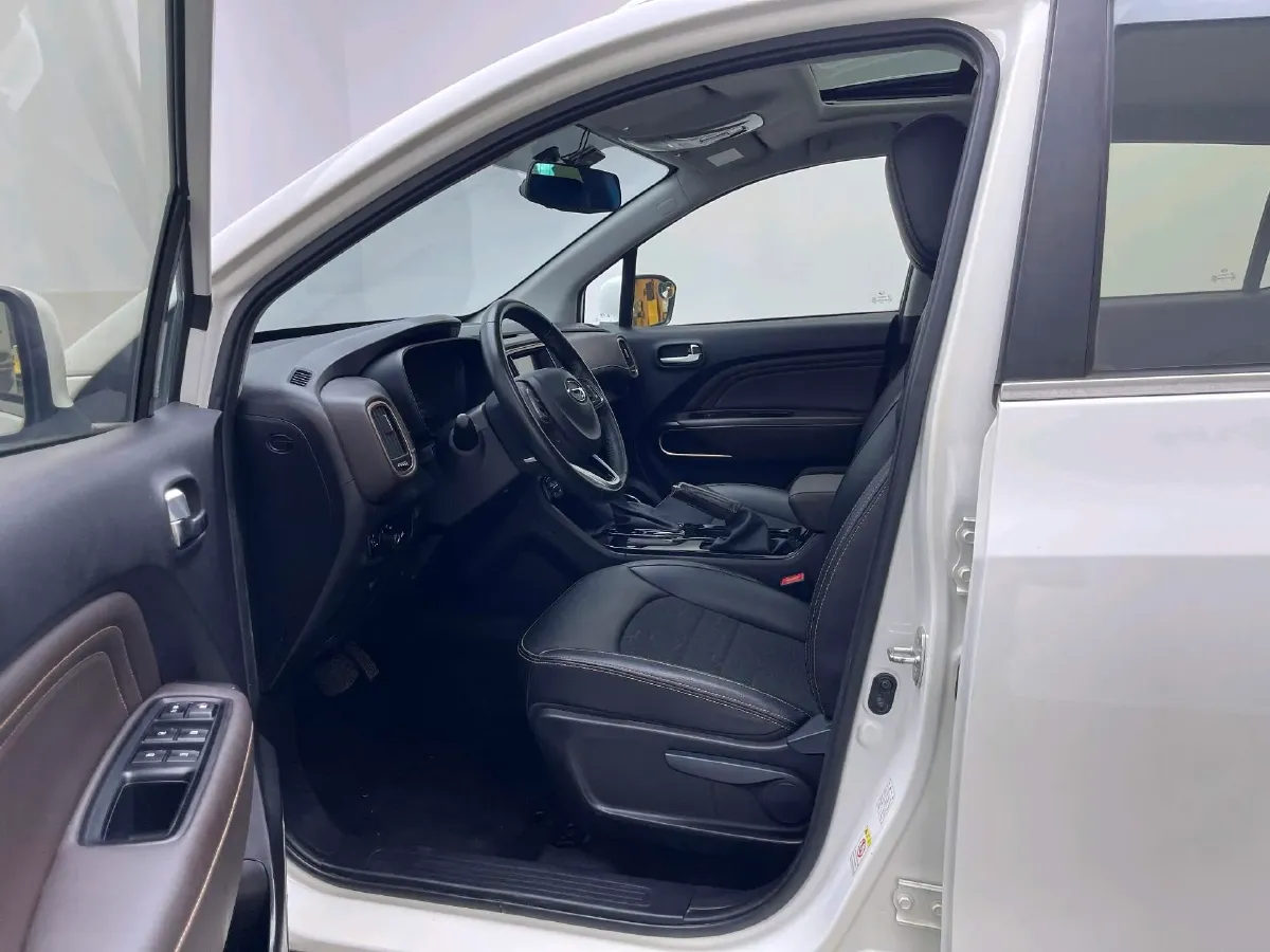 2019 GAC Trumpchi GS3 1.5T 163HP L3 7DCT,autocango,china used car exporter,china ev exporter,chinese used car exporter,chinese used ev exporter