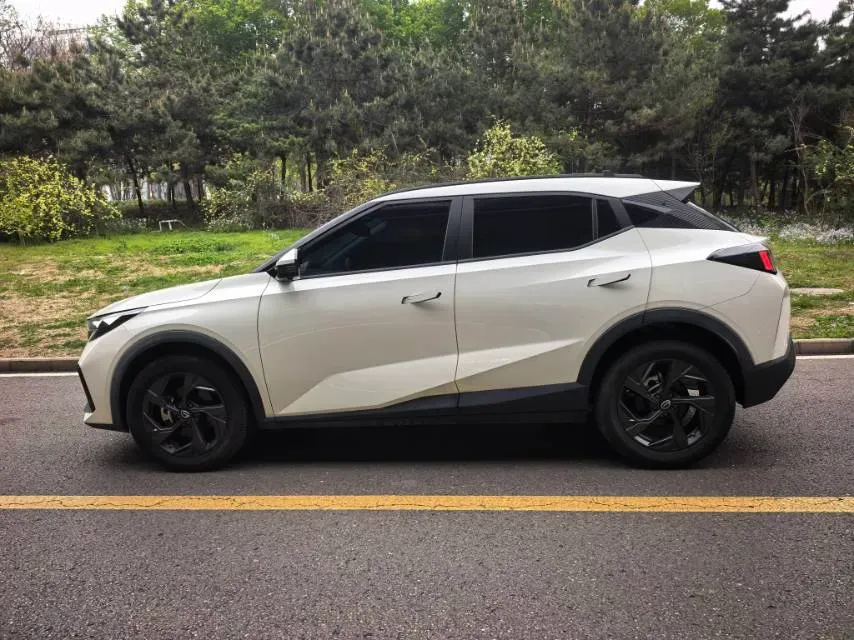 2023 GAC Trumpchi GS3 1.5T 177HP L4 7DCT,autocango,china used car exporter,china ev exporter,chinese used car exporter,chinese used ev exporter