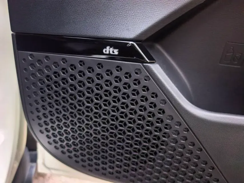 2023 GAC Trumpchi GS3 1.5T 177HP L4 7DCT,autocango,china used car exporter,china ev exporter,chinese used car exporter,chinese used ev exporter