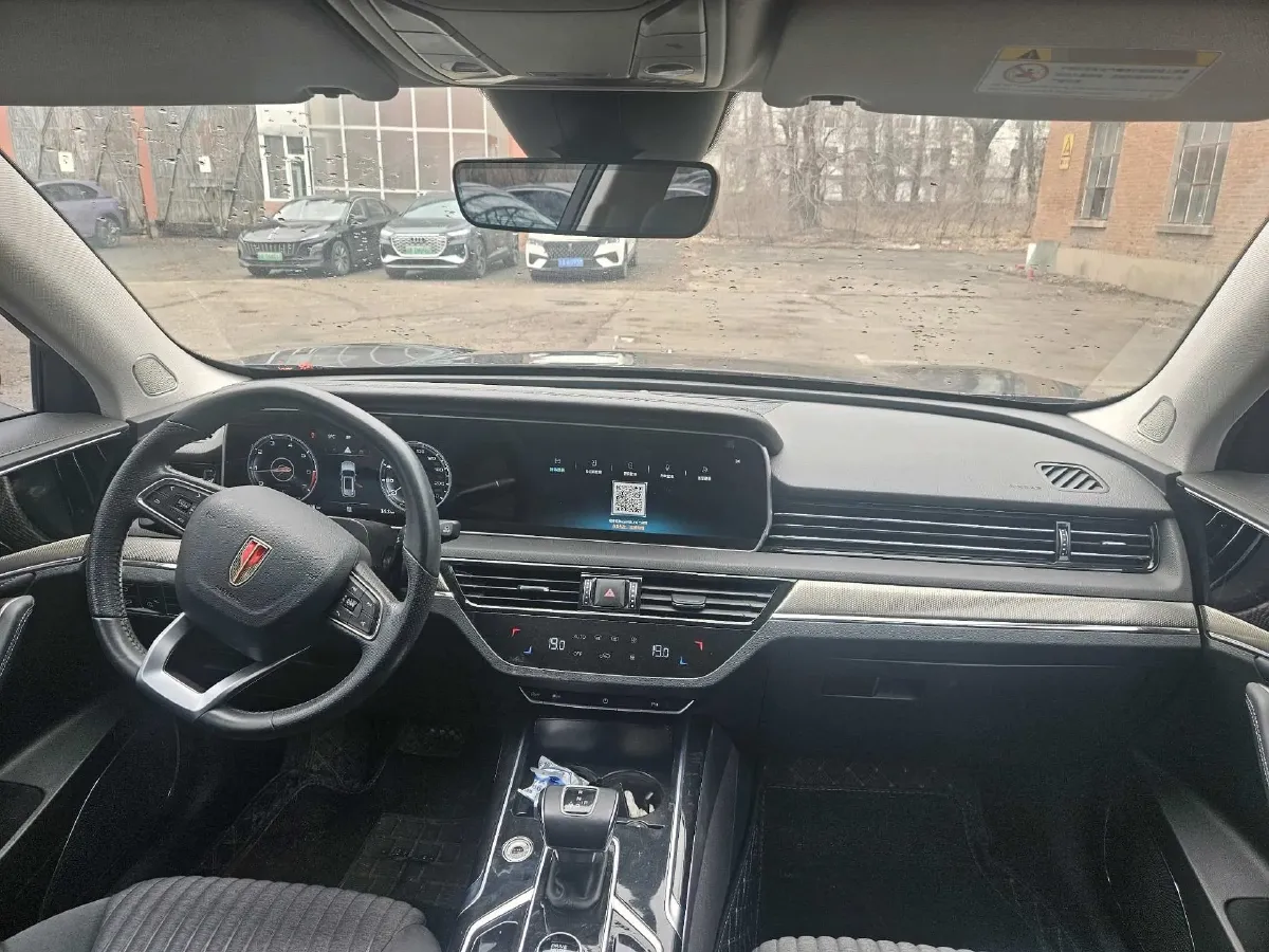 2022 HongQi HS5 2.0T 224HP L4 6AT,autocango,china used car exporter,china ev exporter,chinese used car exporter,chinese used ev exporter