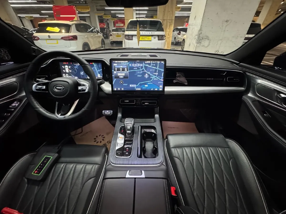 2022 GAC Trumpchi GS8 2.0T 252HP L4 8AT,autocango,china used car exporter,china ev exporter,chinese used car exporter,chinese used ev exporter