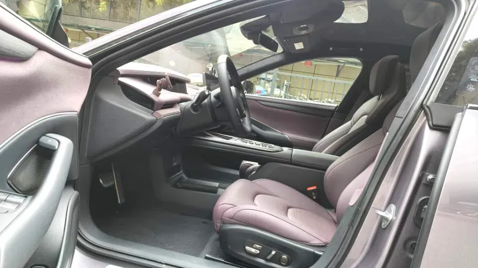 2024 MI SU7 BEV 101KWH,autocango,china used car exporter,china ev exporter,chinese used car exporter,chinese used ev exporter