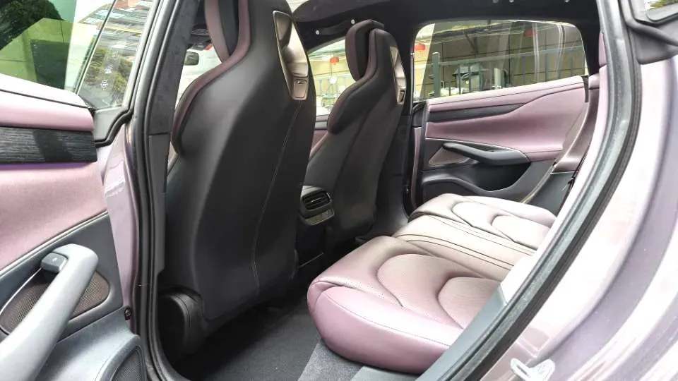 2024 MI SU7 BEV 101KWH,autocango,china used car exporter,china ev exporter,chinese used car exporter,chinese used ev exporter