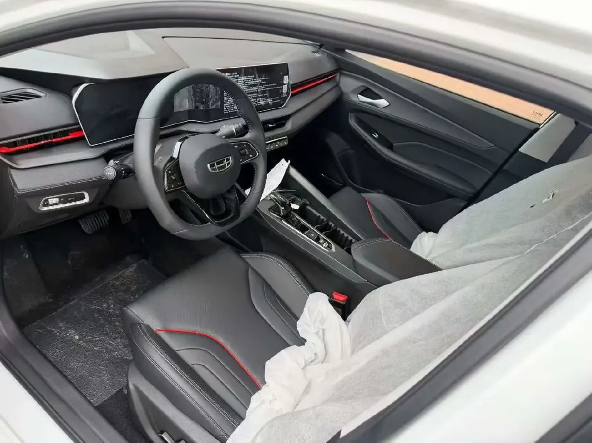 2024 Geely Binray 1.5T 181HP L4 7DCT,autocango,china used car exporter,china ev exporter,chinese used car exporter,chinese used ev exporter