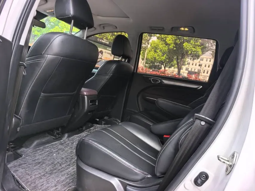 2023 GAC Trumpchi M6 1.5T 177HP L4 7DCT,autocango,china used car exporter,china ev exporter,chinese used car exporter,chinese used ev exporter