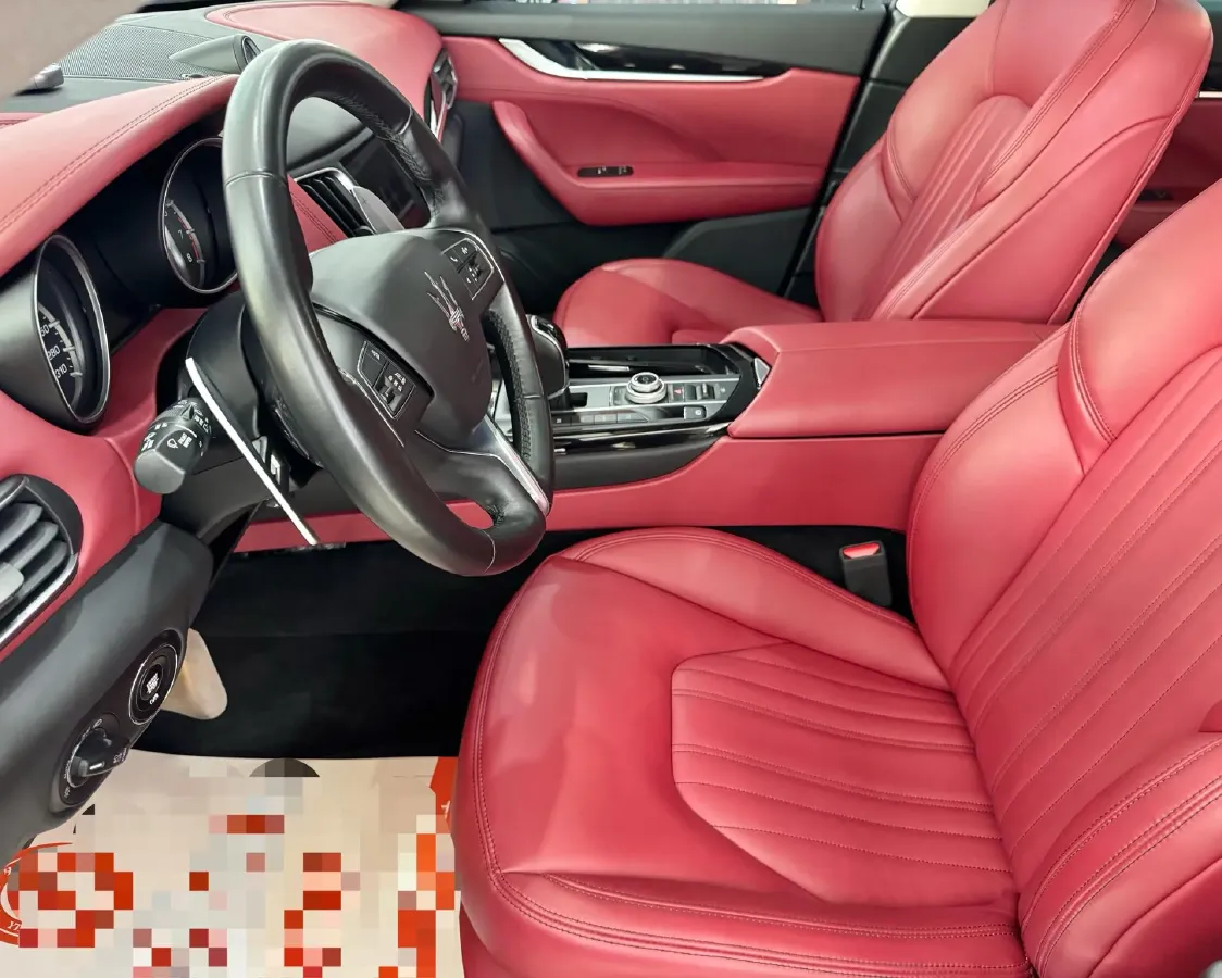 2018 Maserati Levante 3.0T 350HP V6 8AT,autocango,china used car exporter,china ev exporter,chinese used car exporter,chinese used ev exporter