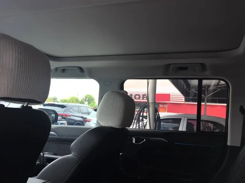 2023 Jetour Traveller 2.0T 254HP L4 7DCT,autocango,china used car exporter,china ev exporter,chinese used car exporter,chinese used ev exporter