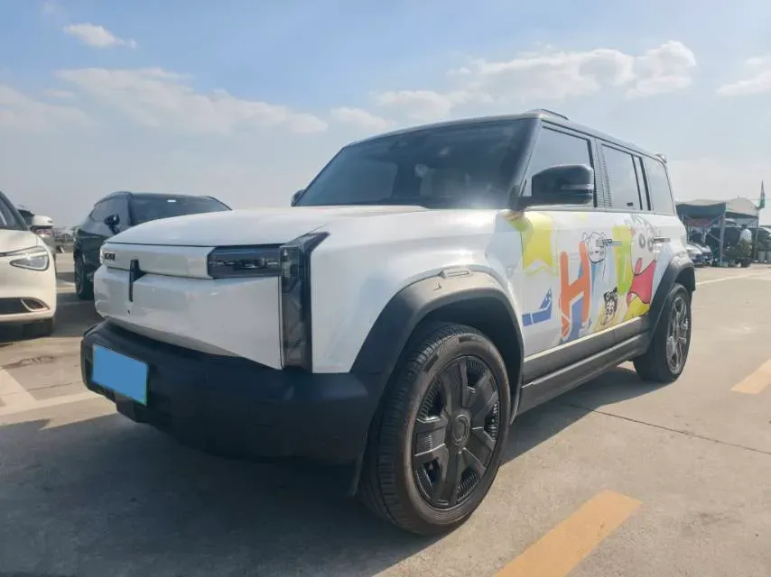 2024 Dongfeng RuiQi 7 2.0T 228HP L4 8AT,autocango,china used car exporter,china ev exporter,chinese used car exporter,chinese used ev exporter