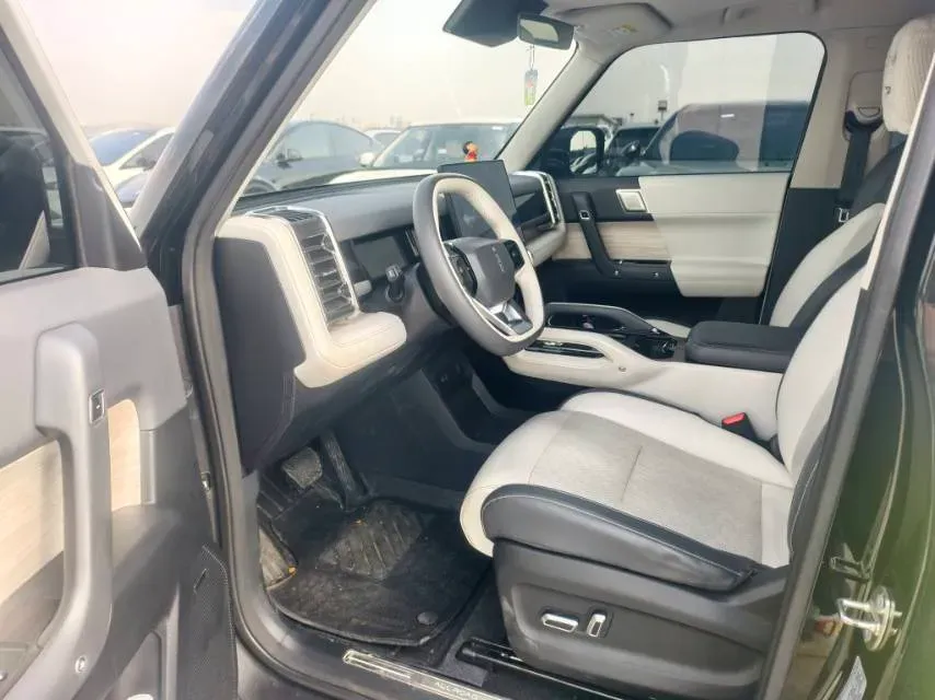 2024 Dongfeng RuiQi 7 2.0T 228HP L4 8AT,autocango,china used car exporter,china ev exporter,chinese used car exporter,chinese used ev exporter