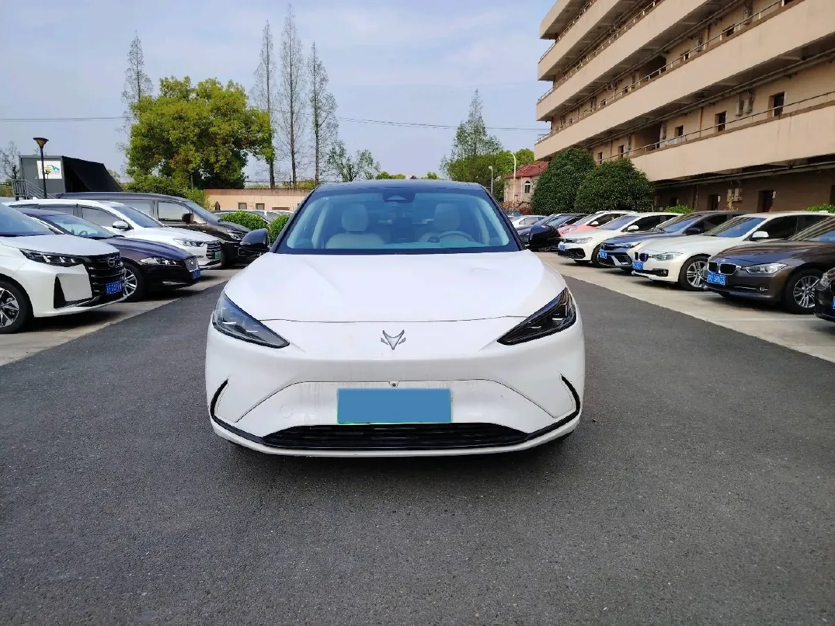 2023 ARCFOX αS BEV 94.5KWH,autocango,china used car exporter,china ev exporter,chinese used car exporter,chinese used ev exporter