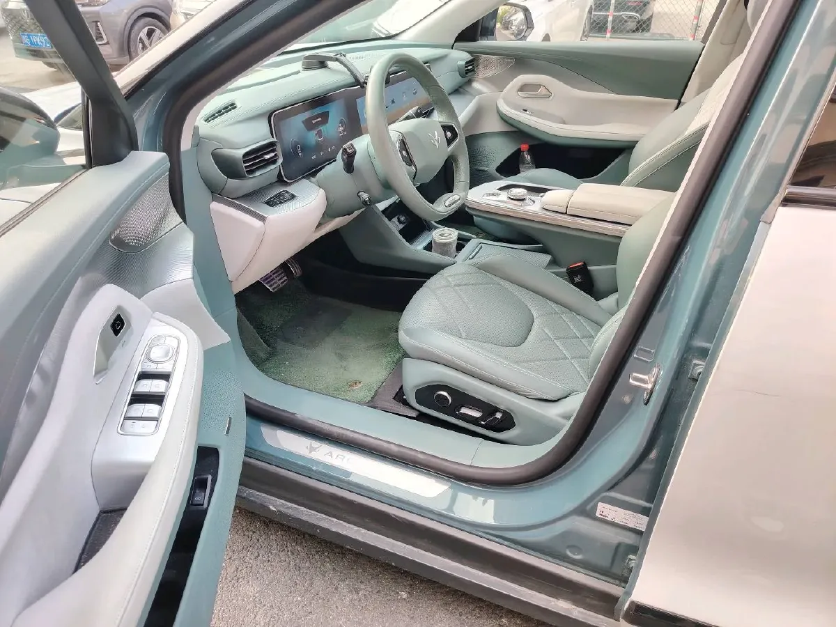 2023 ARCFOX αS BEV 94.5KWH,autocango,china used car exporter,china ev exporter,chinese used car exporter,chinese used ev exporter