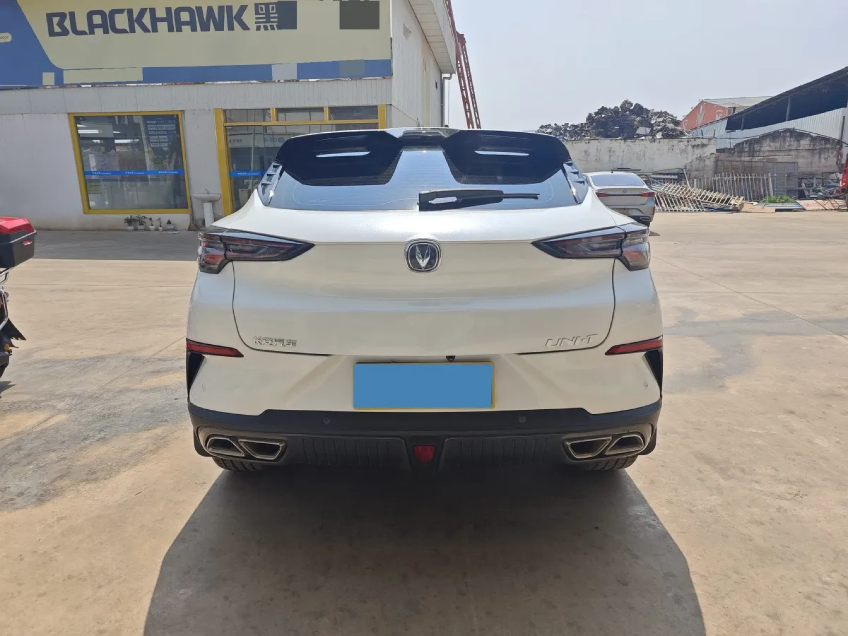 2022 ChangAn UNI-T 1.5T 188HP L4 7DCT,autocango,china used car exporter,china ev exporter,chinese used car exporter,chinese used ev exporter