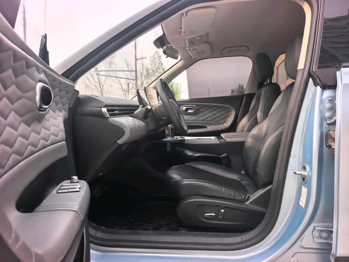 2024 DongFeng Nammi 01 BEV 42.3KWH,autocango,china used car exporter,china ev exporter,chinese used car exporter,chinese used ev exporter