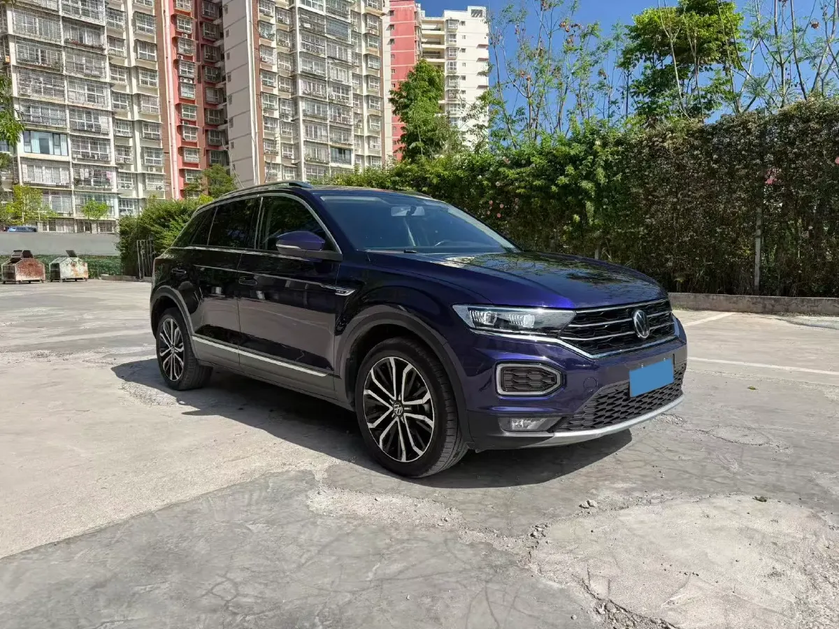 2022 Volkswagen T-Roc 1.4T 150HP L4 7DCT,autocango,china used car exporter,china ev exporter,chinese used car exporter,chinese used ev exporter
