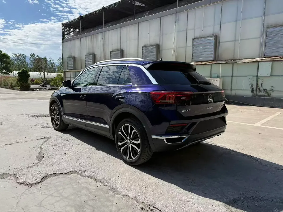 2022 Volkswagen T-Roc 1.4T 150HP L4 7DCT,autocango,china used car exporter,china ev exporter,chinese used car exporter,chinese used ev exporter