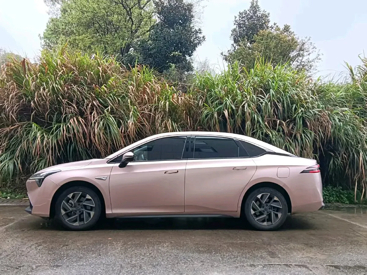 2025 ARCFOX αS5 BEV,autocango,china used car exporter,china ev exporter,chinese used car exporter,chinese used ev exporter