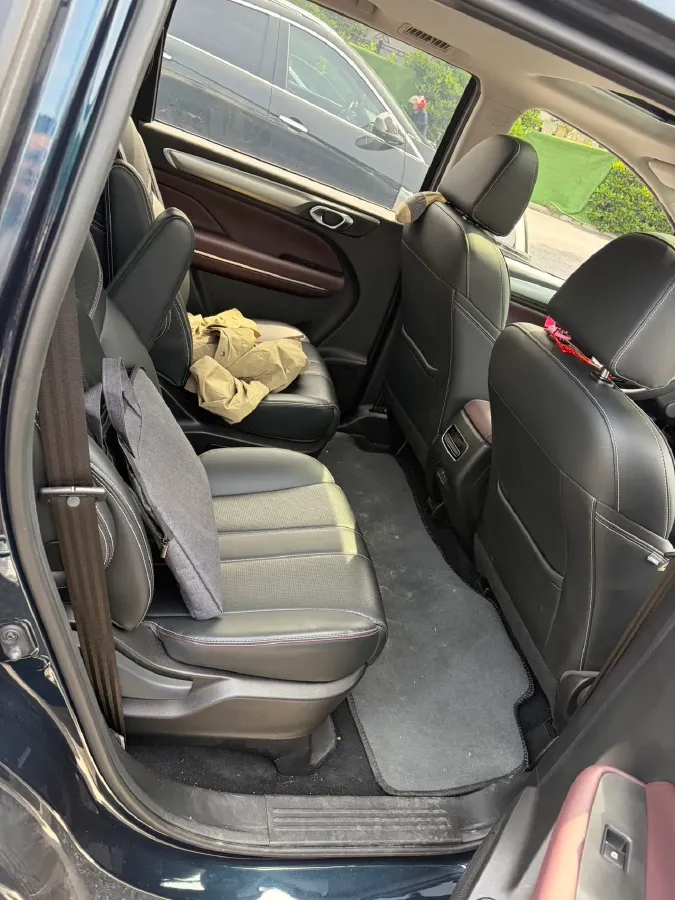 2023 GAC Trumpchi M6 1.5T 177HP L4 7DCT,autocango,china used car exporter,china ev exporter,chinese used car exporter,chinese used ev exporter