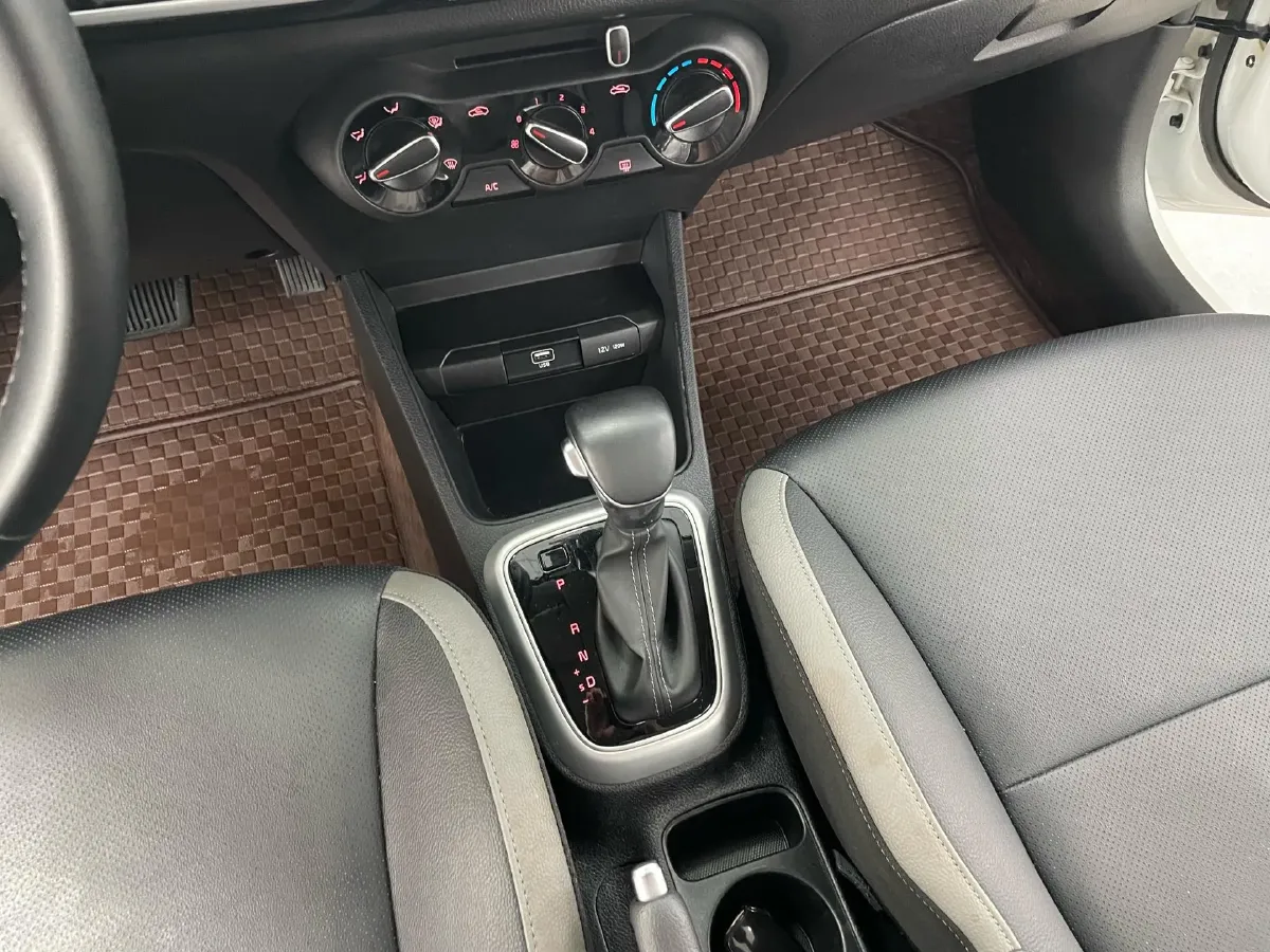 2021 Kia KX1 1.4L 100HP L4 6AT,autocango,china used car exporter,china ev exporter,chinese used car exporter,chinese used ev exporter