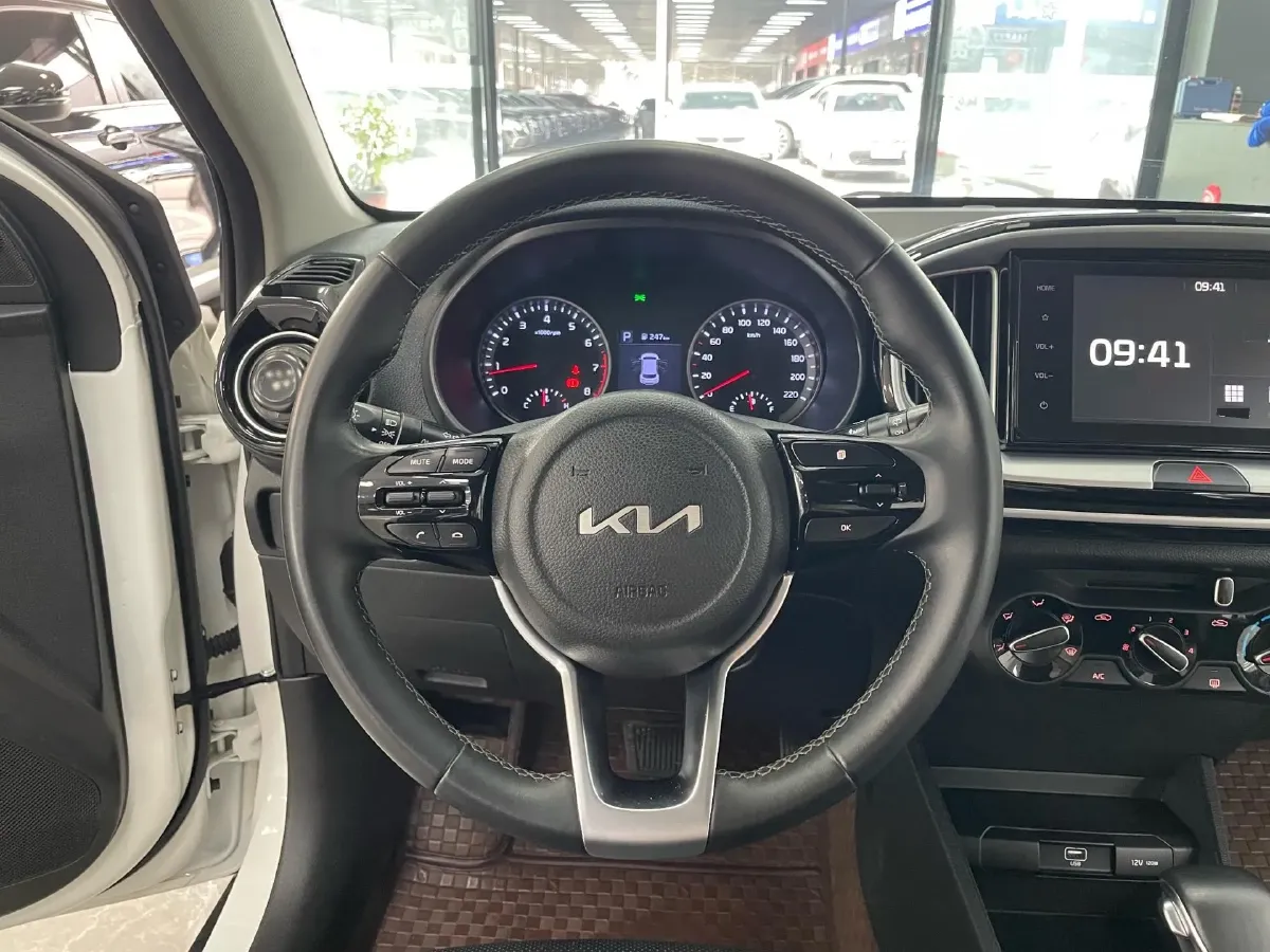 2021 Kia KX1 1.4L 100HP L4 6AT,autocango,china used car exporter,china ev exporter,chinese used car exporter,chinese used ev exporter