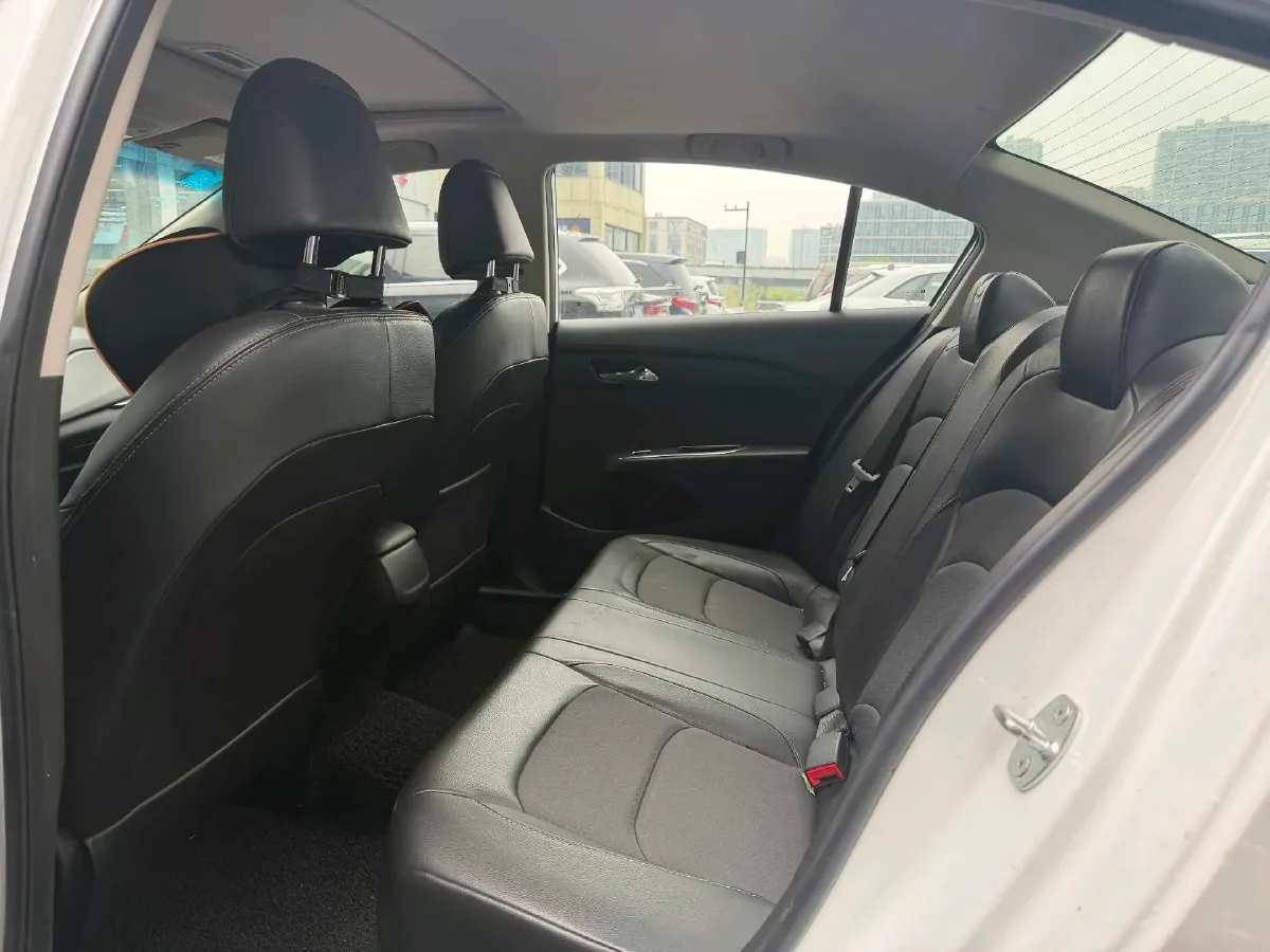 2016 Chevrolet Cavalier 1.5L 113HP L4 6AT,autocango,china used car exporter,china ev exporter,chinese used car exporter,chinese used ev exporter