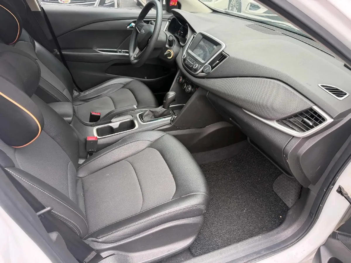 2016 Chevrolet Cavalier 1.5L 113HP L4 6AT,autocango,china used car exporter,china ev exporter,chinese used car exporter,chinese used ev exporter