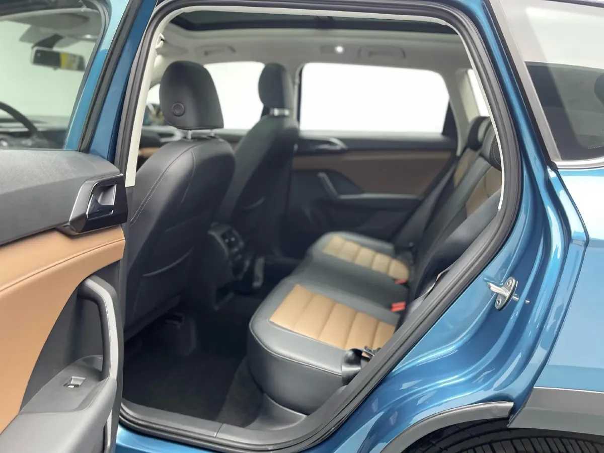 2021 Volkswagen Tharu 2.0T 186HP L4 7DCT,autocango,china used car exporter,china ev exporter,chinese used car exporter,chinese used ev exporter