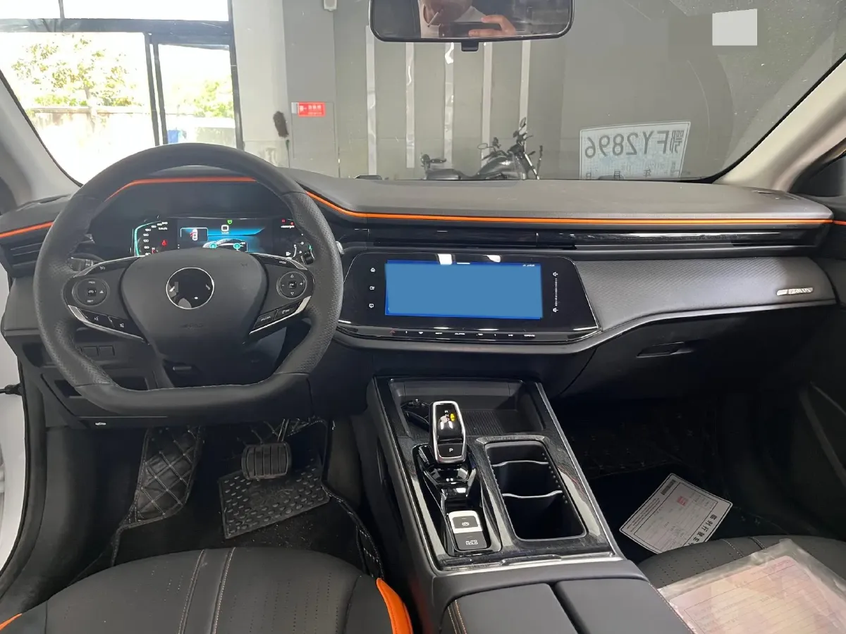 2021 DongFeng Aeolus YiXuan MAX 1.5T 190HP L4 7DCT,autocango,china used car exporter,china ev exporter,chinese used car exporter,chinese used ev exporter