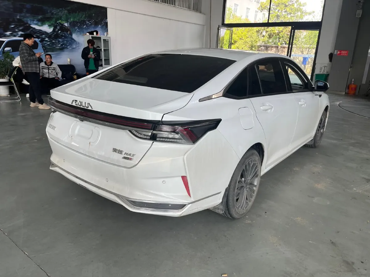 2021 DongFeng Aeolus YiXuan MAX 1.5T 190HP L4 7DCT,autocango,china used car exporter,china ev exporter,chinese used car exporter,chinese used ev exporter