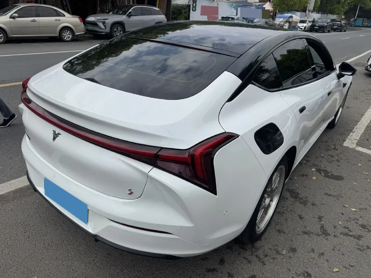 2022 Neta S BEV 84.5KWH,autocango,china used car exporter,china ev exporter,chinese used car exporter,chinese used ev exporter