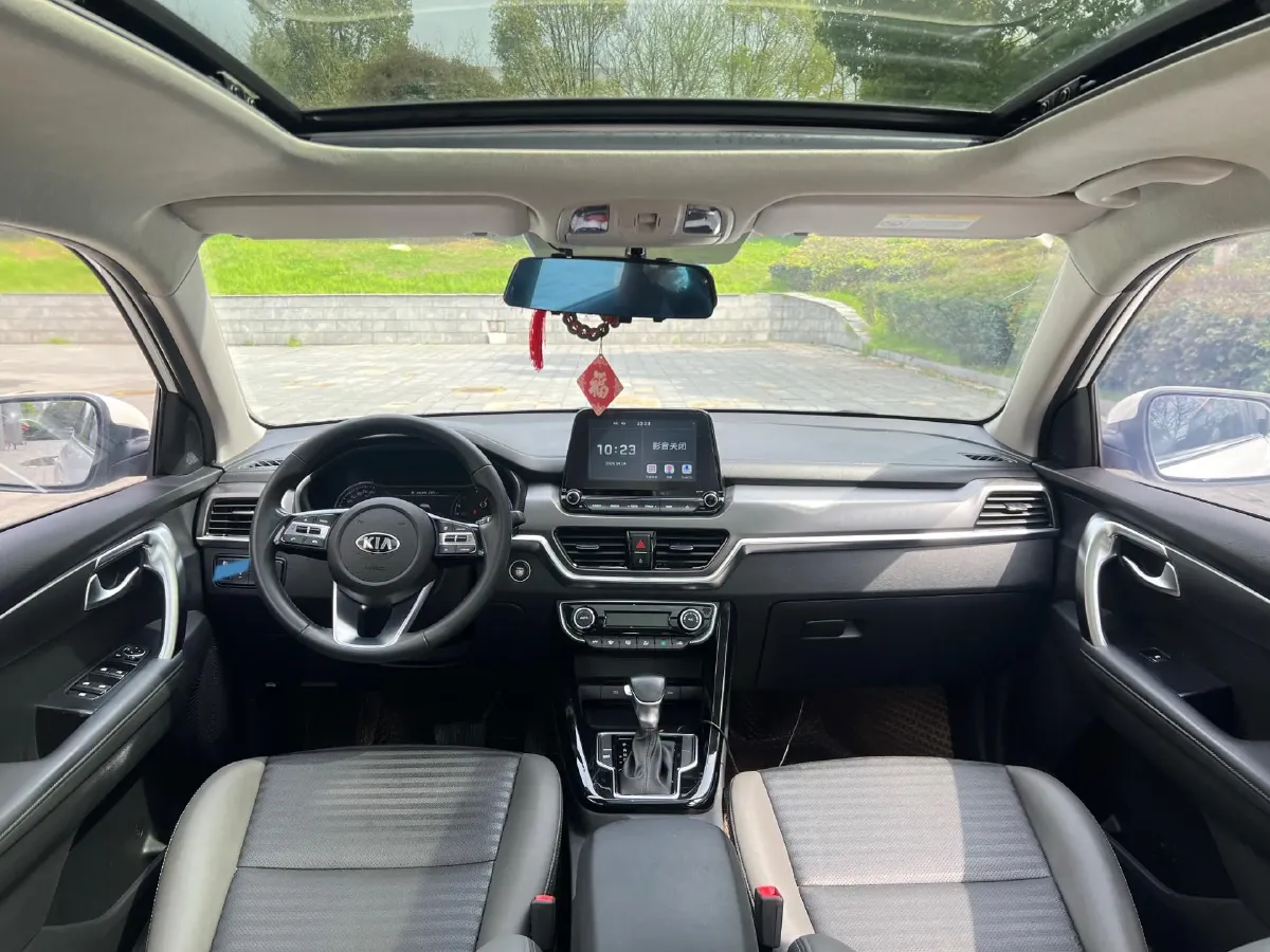 2018 Kia Sportage R 2.0L 160HP L4 6AT,autocango,china used car exporter,china ev exporter,chinese used car exporter,chinese used ev exporter